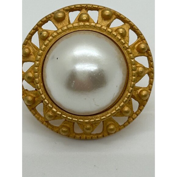 Anne Klein Vintage Gold-Tone Faux Pearl Clip-On Earrings Elegant Round READ - Picture 7 of 15